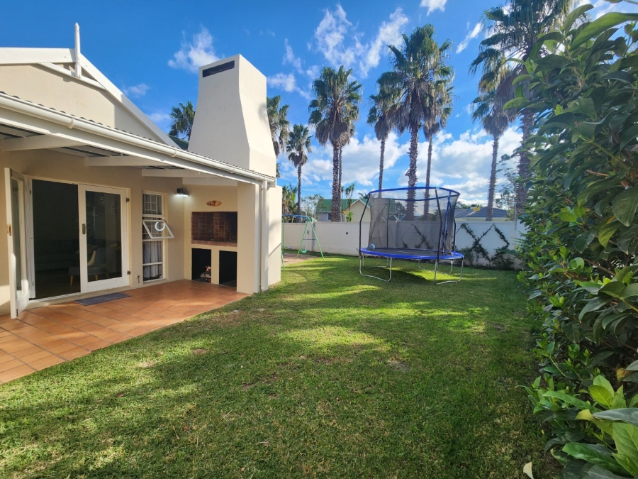 3 Bedroom Property for Sale in King George Park Western Cape